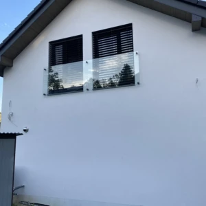 1282772309