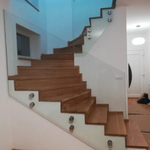 3970667153